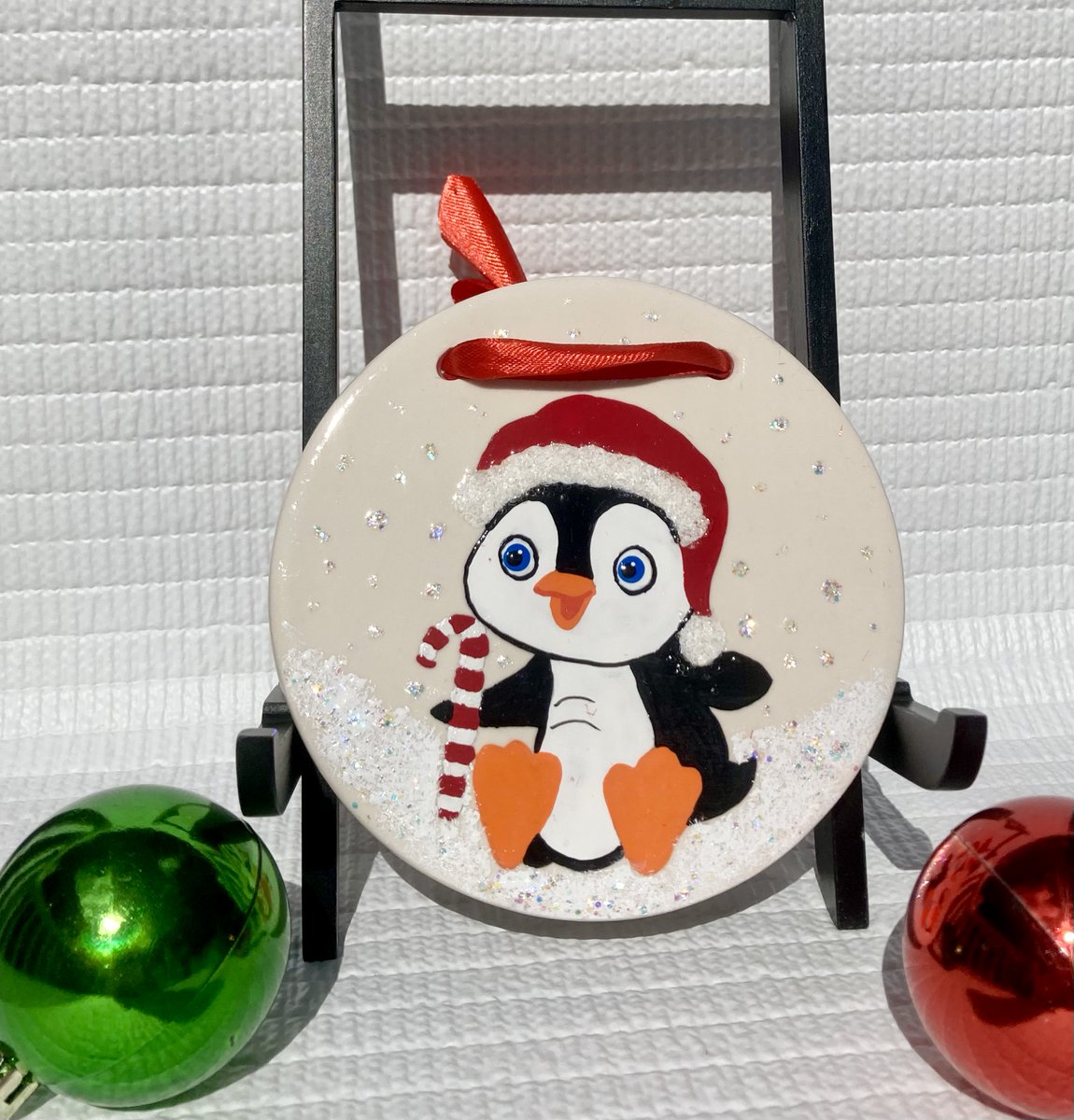 Penguin Christmas ornament etsy.com/listing/157743… #penguinornament #ceramicornament #christmasornament #SMILEtt23 #StockingStuffer #christmasdecoration #handpaintedornament
