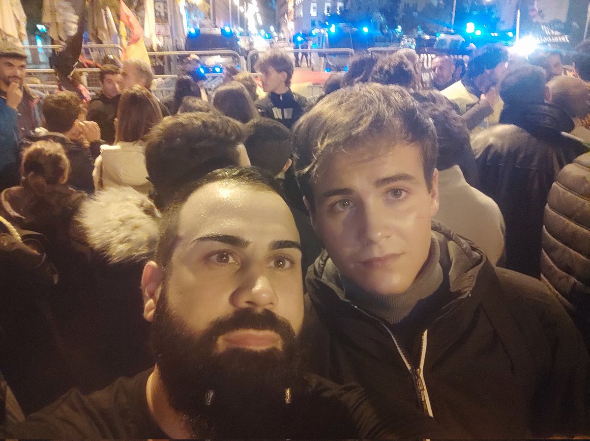 Ayuax tweet media