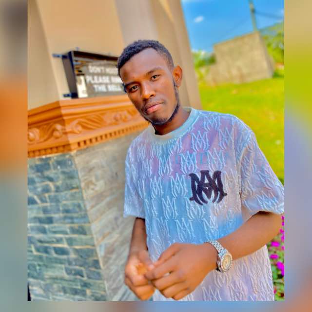 DeejayzStorm's tweet photo. @karothk256 https://t.co/j0fpY2L17d