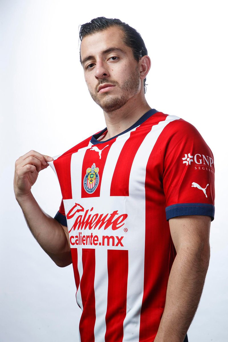 Hoy Alan Mozo <a href="/alan_mozo51/">Alan Mozo</a> le ganó todo al Chino Huerta.

La mejor adquisición de <a href="/Chivas/">CHIVAS</a> en mucho tiempo.