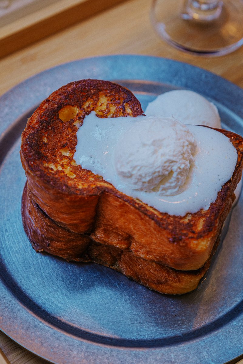 _travelkim's tweet image. 이제는 쓸 때가 됐다.
서울 프렌치 토스트 11곳 먹어본 후기 타래.