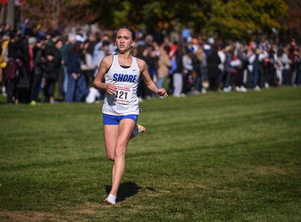 CoachAltenauNJ's tweet photo. One of the toughest kids I know! Milla’s shoe came off about a mile into the race at the Meet of Champions today, and she still finished in a great time. Can’t wait to see what this young sophomore does over the next few seasons!! https://t.co/aRQLTwp5tk