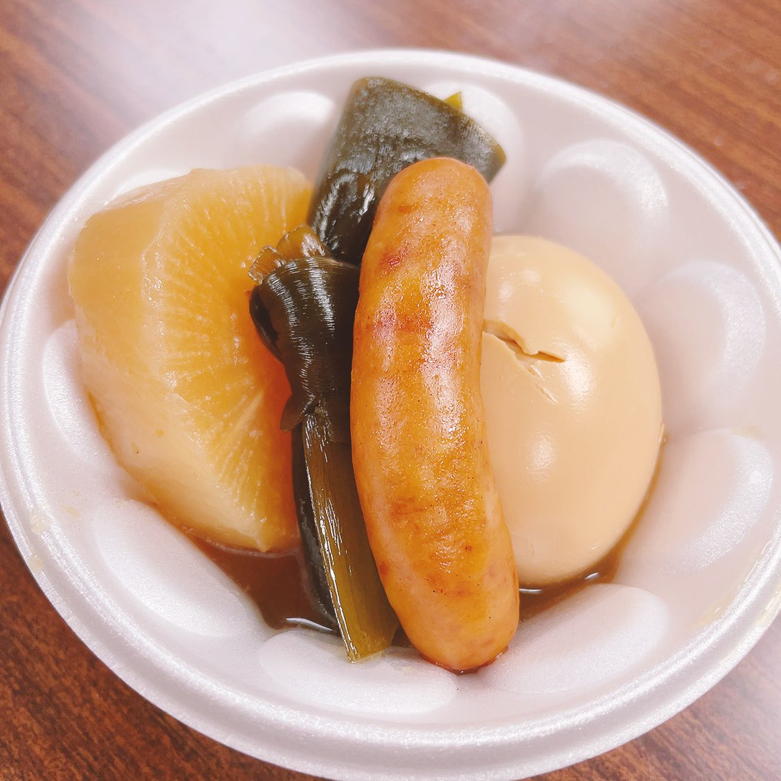 Riko_u_u's tweet photo. 今日もとっても美味しそう!!!💕💕💕
#コスナビ
#GEEKSTUDIO
#HODS
#おでん https://t.co/NyCsuKEoXS