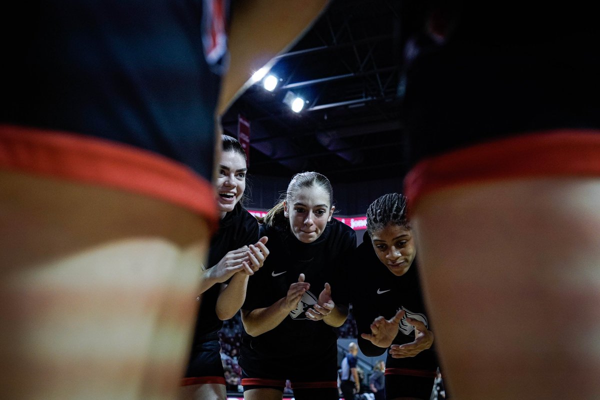 a closer look 🔍

#chirpchirp #mindset