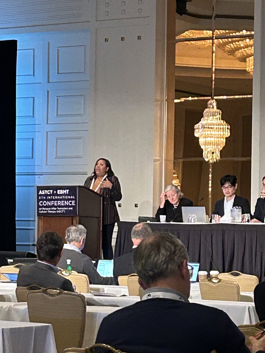 AndreWi54721839's tweet photo. The amazing Rayne Rouce, MD speaking at #relapseconference23. https://t.co/qFzOazpzck