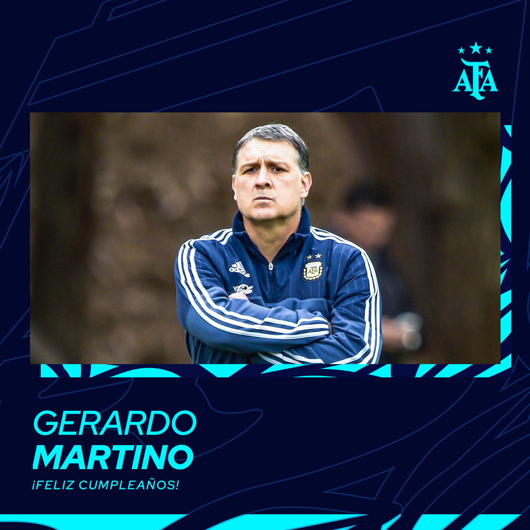 Argentina's tweet photo. #SaludoAlbiceleste 🇦🇷 ¡Feliz cumple, Tata! 👏👏 https://t.co/V7hweZPxa2