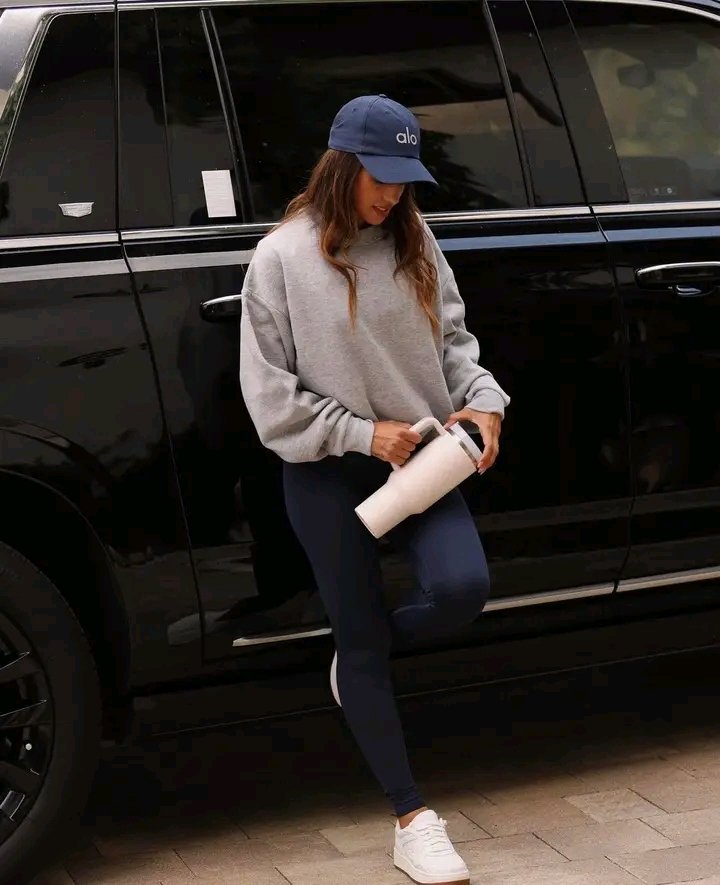 La intrigante reacción de Messi ante la sorprendente foto de Antonela Roccuzzo en las redes sociales que asombró al mundo 7