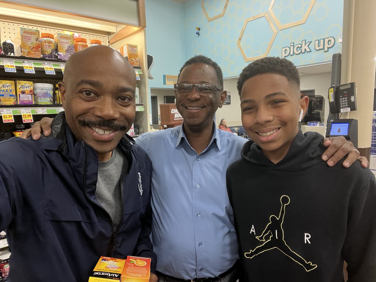 Pastor_Orr's tweet image. For those that need proof, I am already back from Ghana and have run into some of my favorite members in the grocery store. 😂 I'm looking forward to seeing you tonight at 6pm and tomorrow at 8am or 11am service for our Church Anniversary! 💙

#PastorOrr #bmbc #yearofhousing