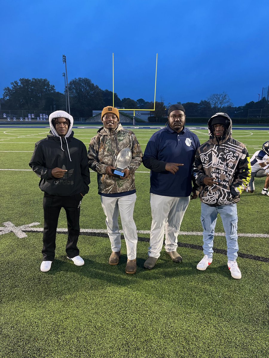 Great Game day Visit <a href="/football_gcc/">Community Christian College Georgia</a> <a href="/CoachGlassATL/">Coach Brandon Glass</a> <a href="/lwild__96/">Lamech Wilder Sr.</a> <a href="/CoachK_72/">Coach K</a> <a href="/gobigrecruiting/">Go Big Recruiting</a> <a href="/RecruitGeorgia/">Recruit Georgia</a> GO KNIGHT’S