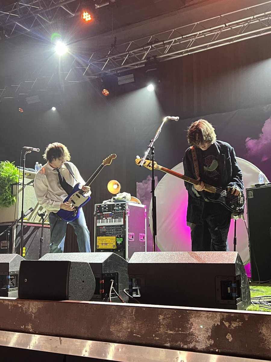 nadiya 🧍🏽♀️ tweet media