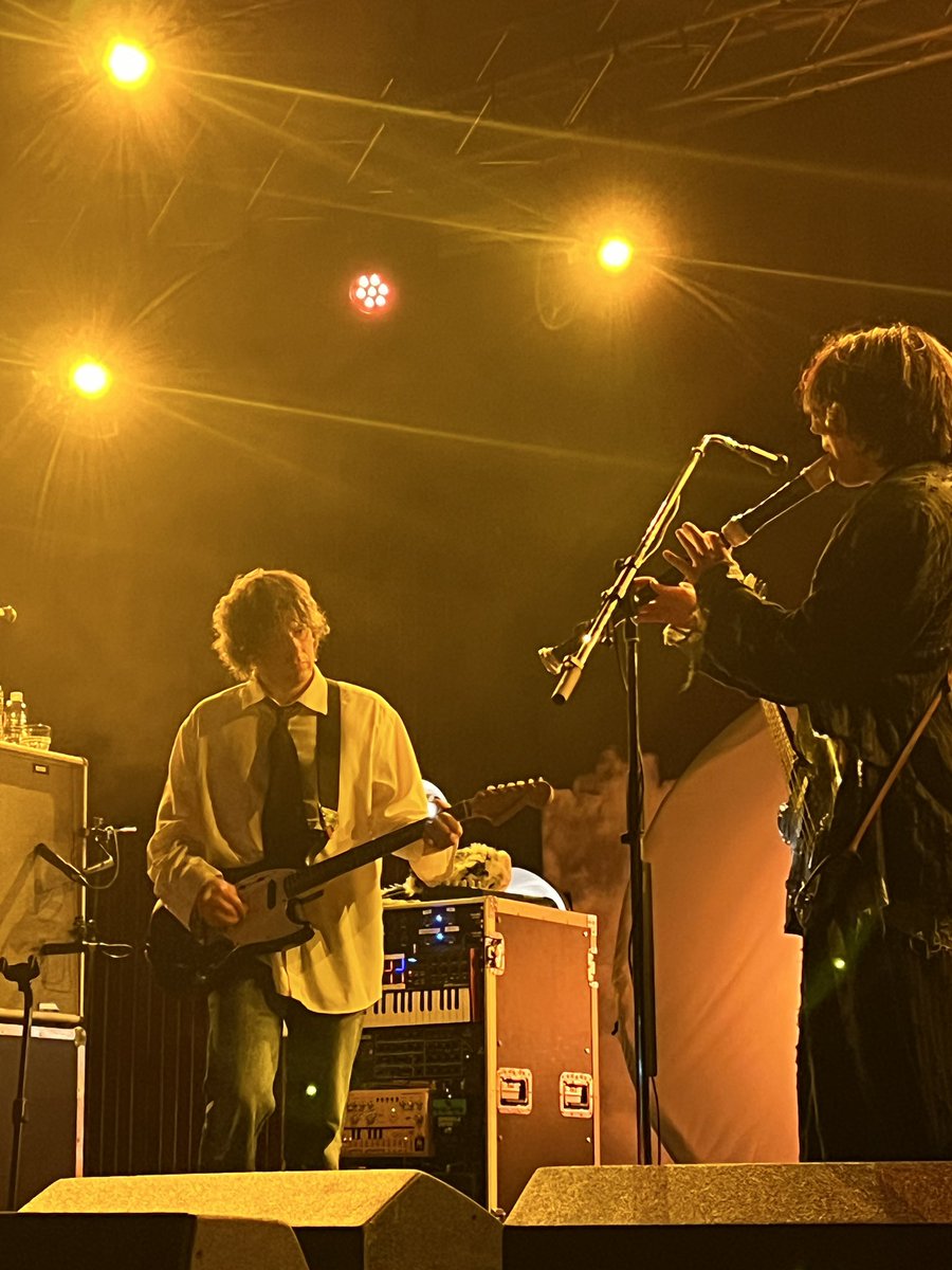 nadiya 🧍🏽♀️ tweet media