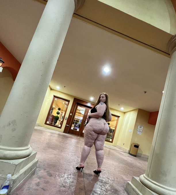 His favorite bbw 😏💕 https://t.co/ysdHUVqic4<a href="/tag/mvsales"class="tags"><span>#mvsales</span></a>