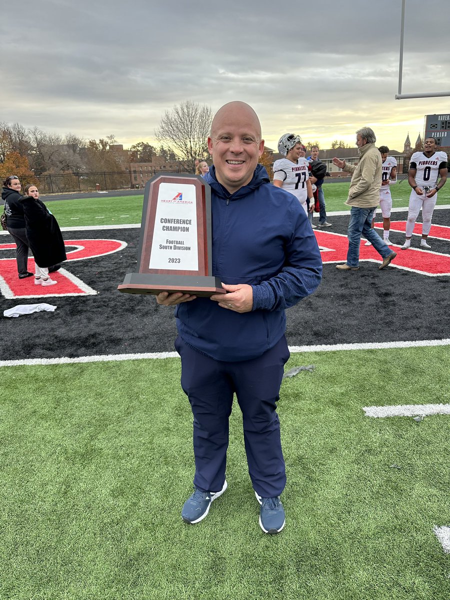 ChaplainLeeDub's tweet photo. 2023 Heart South Conference Champions!!! #ChaplainLife https://t.co/bC37cacZmq