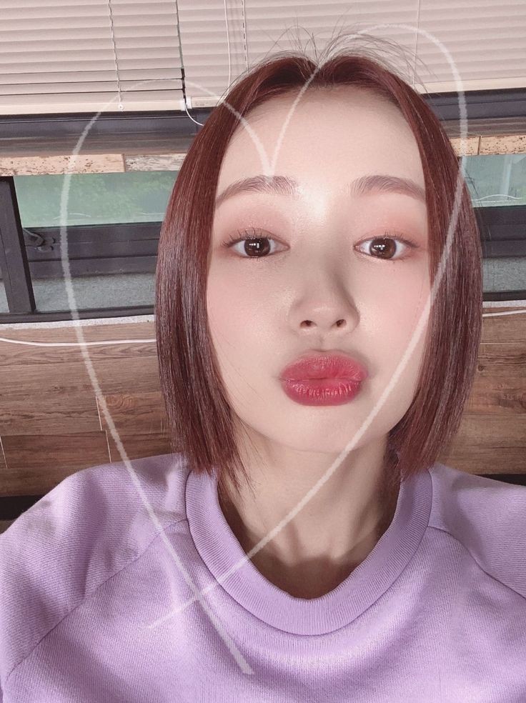 kaleidolies's tweet photo. 𝚄n 𝚋esito para las 𝚋onitas del ⁦#Wooɑh·데뷔⁩ que me 𝚍espertaron con toda la 𝑓elicidad de vivir este día con ellas y decir, un 𝑓a𝚋uloso ⁦#𝟷𝟷·𝟷𝟷𓈒࣪𖥔𝑐𝑜𝑑𝑒⁩ 𝚙ara no caer en la 𝑙ocura y solo existir en hoy ♡🍓.

𝚔𝕠i°𝚔𝕠i ༄ 𝚜ü𝚣𝕦 https://t.co/epMeDkU45t