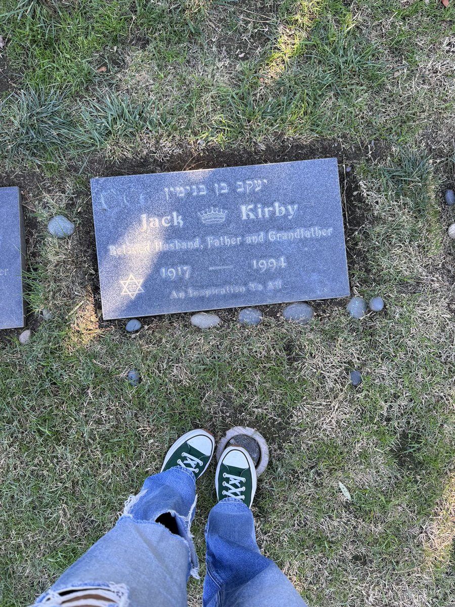 Liz 🪩🤍✌🏼 tweet media