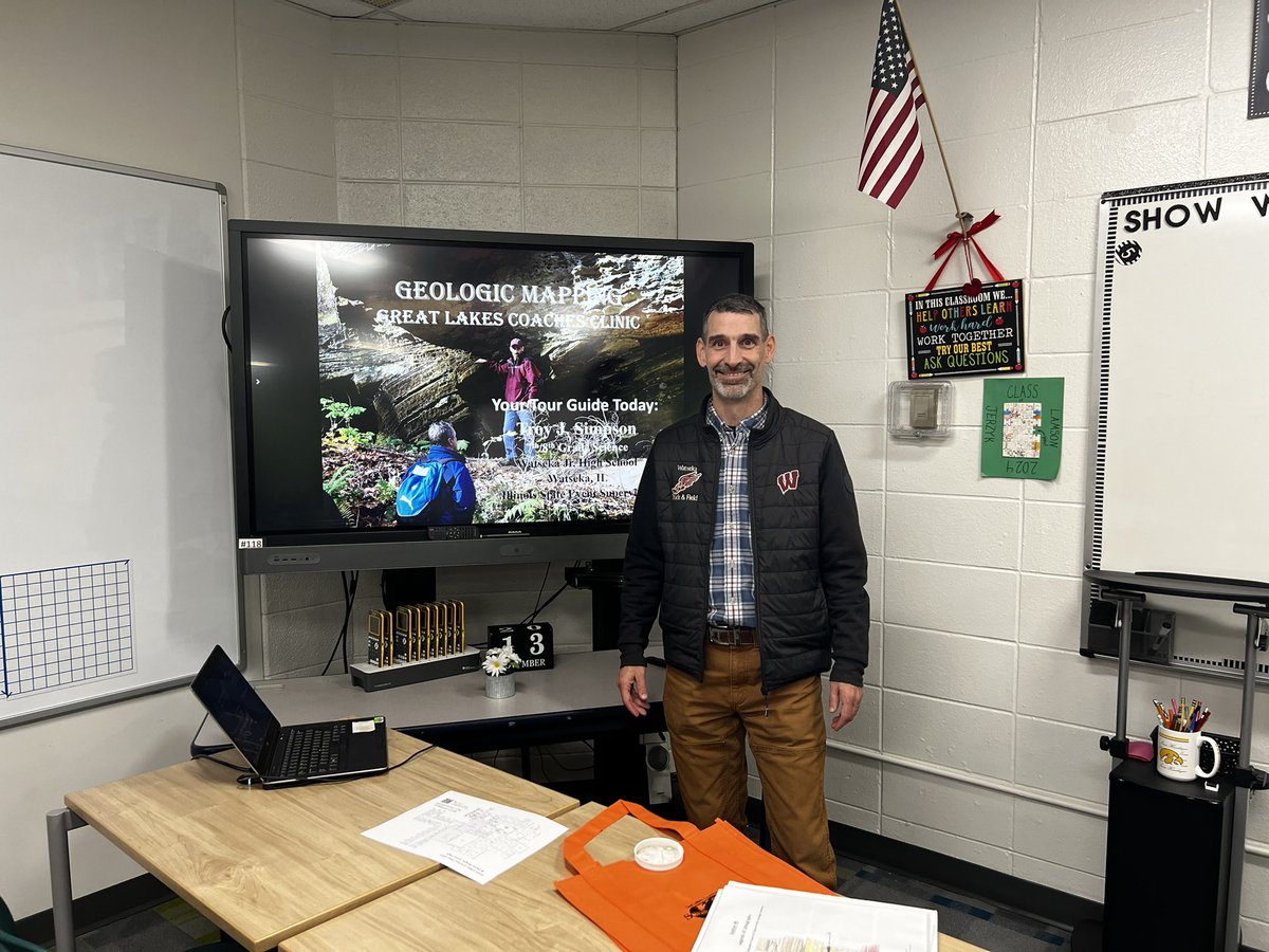 GRS_Science's tweet image. Another great time presenting #GeologicMapping ⚒ &amp;amp; #DynamicPlanet 🌎 during @IllinoisSO Great Lakes Coaches Clinic today!  Guess it’s time to get started 😉
#WJHtradition #GoTeam
@SOAlumniNetwork