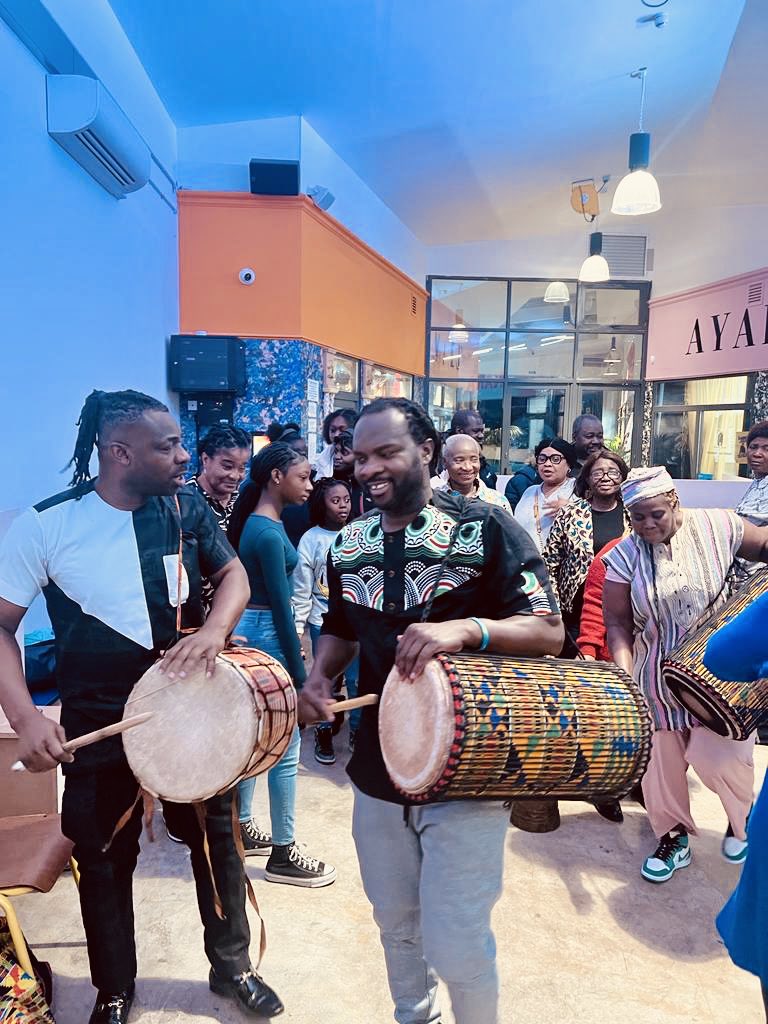 Janet Fyle MBE (@consideredview) on Twitter photo I like this welcome to the #PeckhamPalms even <a href="/KamSarian/">Sarian Karim-Kamara</a> took to the drums. Health promotion messaging should be fun 💖 I like this welcome to the #PeckhamPalms even <a href="/KamSarian/">Sarian Karim-Kamara</a> took to the drums. Health promotion messaging should be fun 💖