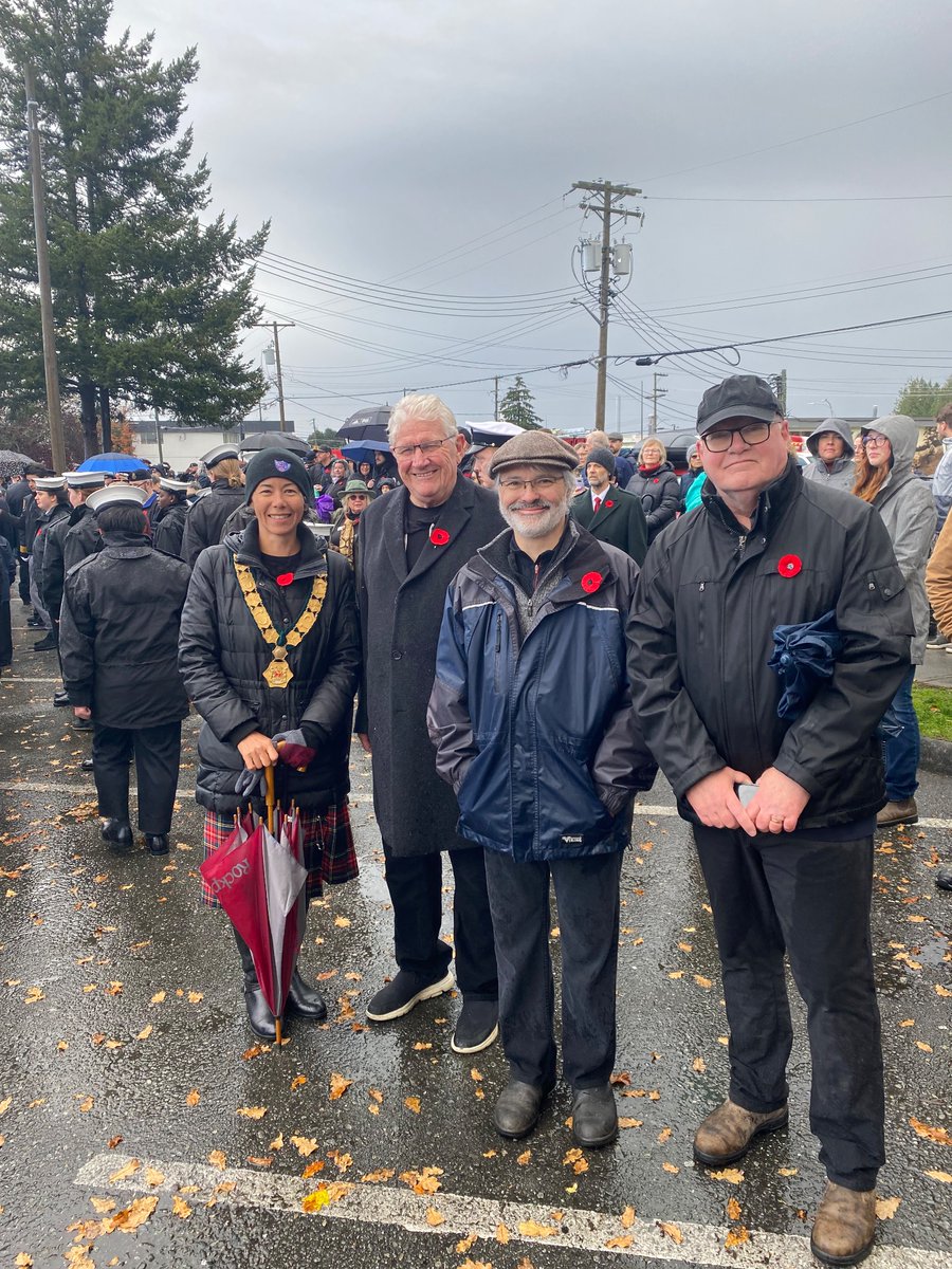 Pearskw's tweet photo. Rain didn’t dampen any spirits. Attended the Remembrance Day parade and service today with my fellow Councillors and Our Mayor. Mayor Maja Tait, Councillors Al Beddows, Tony St Pierre and Jeff Bateman https://t.co/jRHPWovErs