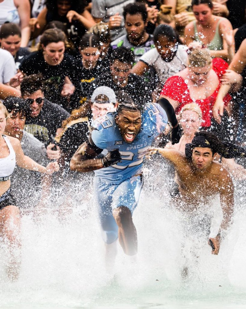 RGIII's tweet image. THIS IS SPACE U