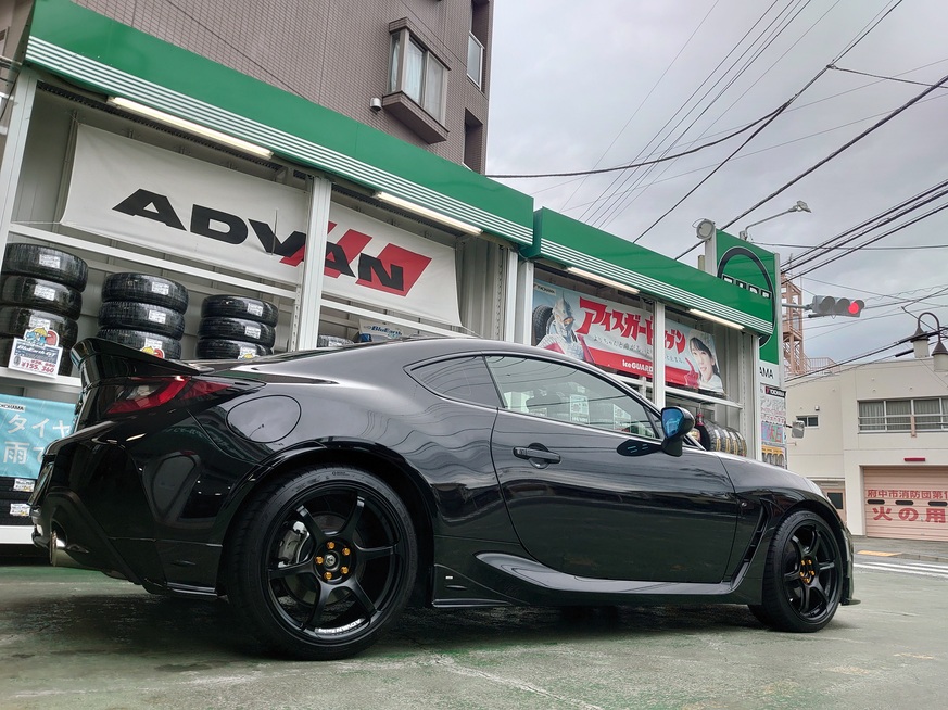 tgfuchu's tweet image. ADVAN Racing RG-4
SEMI GLOSS BLACK 色…
18inch X 8.0J（STDデザイン モデル）

スバルBRZ に装着完了です( ^^)b

ご検討中の方、どうぞお気軽にお問合せください( ^^)b

#advan #rg4 #yokohama #brz #subaru #タイヤガーデン #府中