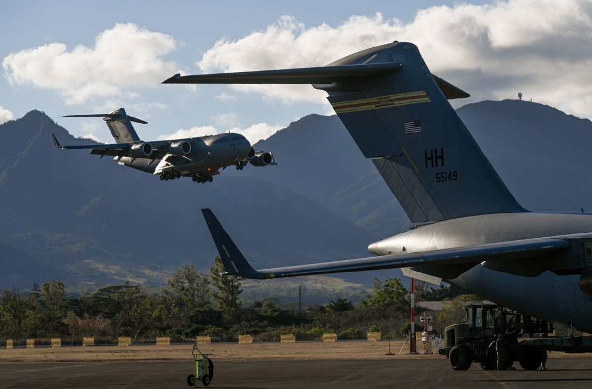 JointBasePHH's tweet photo. Airmen across the Pacific played an integral role in support of the U.S. Army and several international partners during Joint Pacific Multinational Readiness Center 24-01.

#15thWing  #535thAS #HiANG @USARPAC #2ndIBCT #PohakuloaTrainingArea #204AS #JBER @readiness https://t.co/3UXaef8QOK