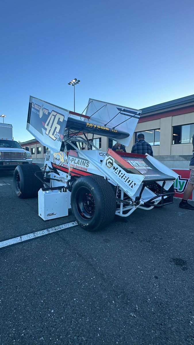 Sprint Cars At <a href="/RaceSonoma/">Sonoma Raceway</a> Yes Please 🙏🏻