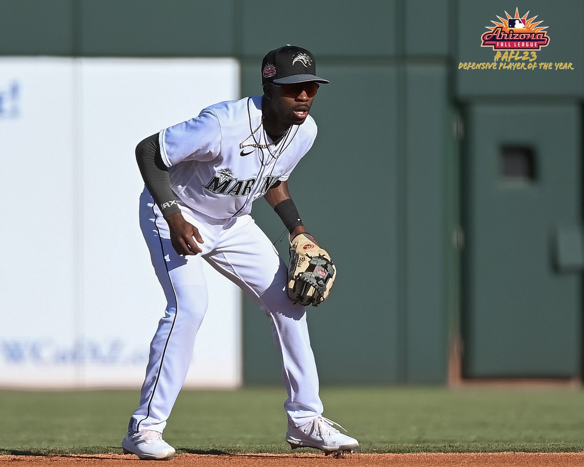 Congratulations to Ryan Bliss from the #Mariners organization on being named the #AFL23 Defensive Player of the Year!