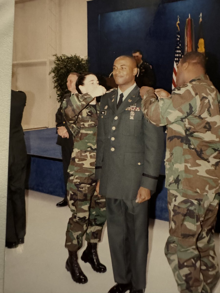 vthomas2901's tweet photo. Just doing some flipping today, reflecting on the my service. The good days and some not so good, but I’m grateful of all the people I’ve met and who remain my friends and the many opportunities service brought. Thank you to all Veterans on and off duty. https://t.co/ILPWFiYDlf