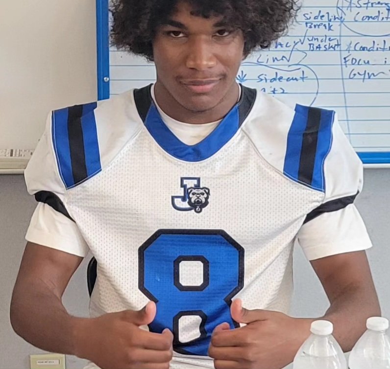 LAJordanFootball (@2019_lajordan) on Twitter photo Jr. David Sandy 5'12 170lb's 31TD 15-2pt conv 2352 yds 13yds p/c 2806 total yds 11games 3.6 GPA <a href="/Sandypoptarts/">David Sandy</a> <a href="/CIFLACS/">CIF LA City Section</a> <a href="/PartnershipLA/">PartnershipLASchools</a> <a href="/animal_rexx/">Cinnamon PopTarts</a> <a href="/latsondheimer/">eric sondheimer</a> <a href="/RHaylock/">Rahshaun Haylock</a> <a href="/pontiac77/">Tiger's Sports View</a> <a href="/Coach_ESanders/">Eric Sanders</a> <a href="/CoachSumlerSDSU/">Demetrius Sumler</a> <a href="/franks_coach/">Stanley Franks Jr</a> <a href="/CoachFin_/">James Finley</a> <a href="/Matty_AhYou/">Matty Ah You</a> <a href="/Amandtastic/">Amanda Scurlock</a> <a href="/4elite_lou/">Lucious Davis (Coach Lou)</a> Jr. David Sandy 5'12 170lb's 31TD 15-2pt conv 2352 yds 13yds p/c 2806 total yds 11games 3.6 GPA <a href="/Sandypoptarts/">David Sandy</a> <a href="/CIFLACS/">CIF LA City Section</a> <a href="/PartnershipLA/">PartnershipLASchools</a> <a href="/animal_rexx/">Cinnamon PopTarts</a> <a href="/latsondheimer/">eric sondheimer</a> <a href="/RHaylock/">Rahshaun Haylock</a> <a href="/pontiac77/">Tiger's Sports View</a> <a href="/Coach_ESanders/">Eric Sanders</a> <a href="/CoachSumlerSDSU/">Demetrius Sumler</a> <a href="/franks_coach/">Stanley Franks Jr</a> <a href="/CoachFin_/">James Finley</a> <a href="/Matty_AhYou/">Matty Ah You</a> <a href="/Amandtastic/">Amanda Scurlock</a> <a href="/4elite_lou/">Lucious Davis (Coach Lou)</a>