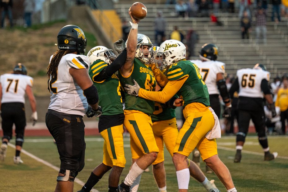 Lions End Season on Historic Comeback Victory Over #19 Missouri Western

📝 - bit.ly/49A8VQE