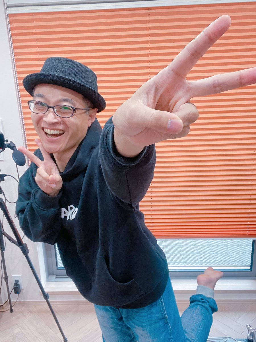 _NaokiSaito's tweet photo. #今日の参考ポーズ https://t.co/kcZOvurMO0