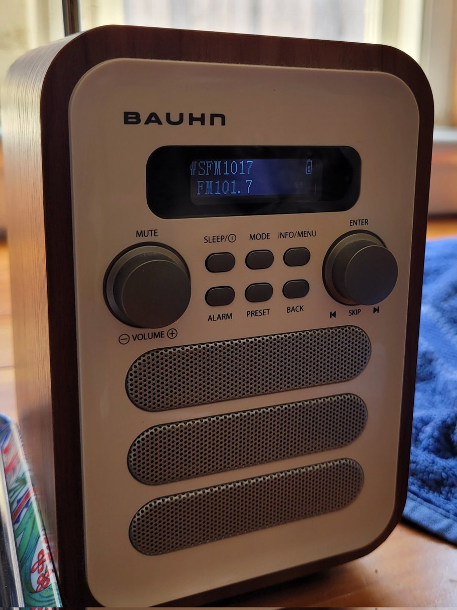 Atticus The Catticus. Xtreme sleeping Champion. tweet media