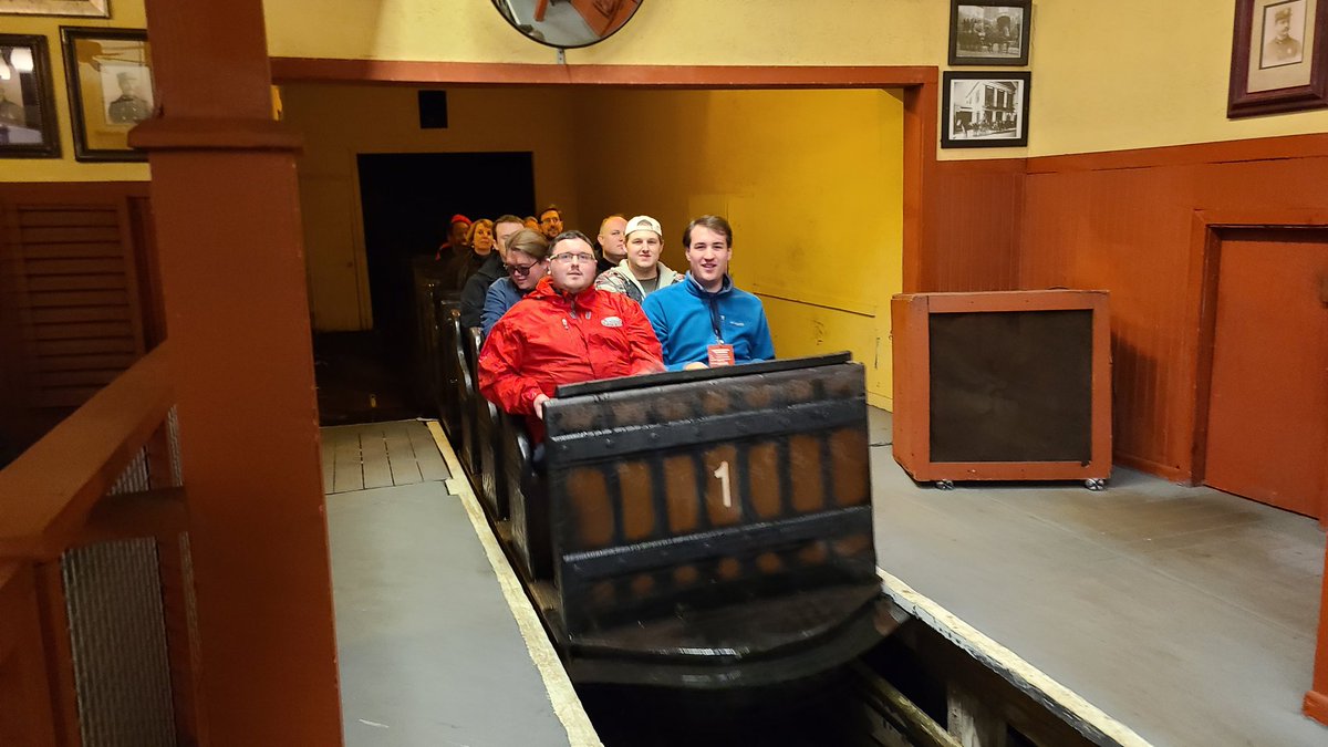 ACE_HoA's tweet photo. Farewell ERT on the original Fire in the Hole. This ol' gal has been a #CoasterChristmas staple. We'll sure miss her, but look forward to making memories on the new Fire in the Hole for years to come.  #RideWithACE @SDCAttractions https://t.co/mljMt6YO3o