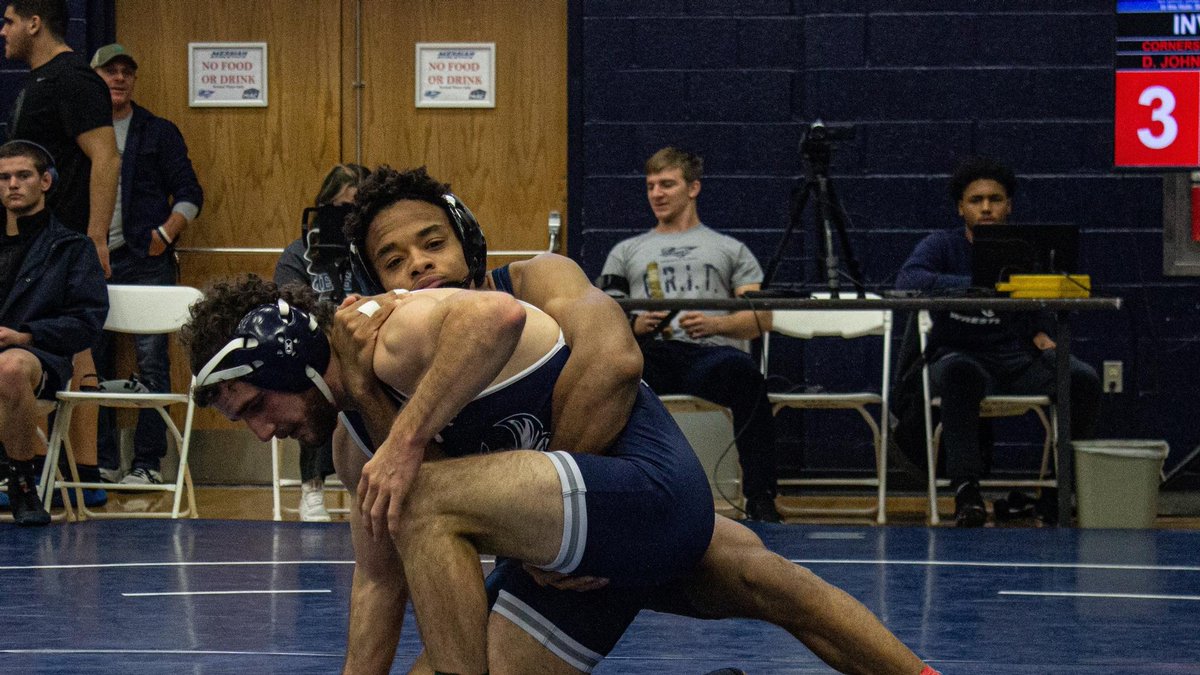 WRES | Men's Wrestling sees three quarterfinalists at the Grand View Open. 

cugoldeneagles.com/news/2023/11/1…

#TogetherweSOAR