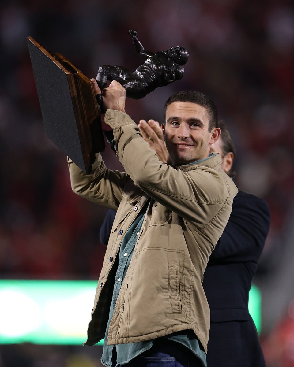 Welcome back Between the Hedges, Stetson!

#GoDawgs