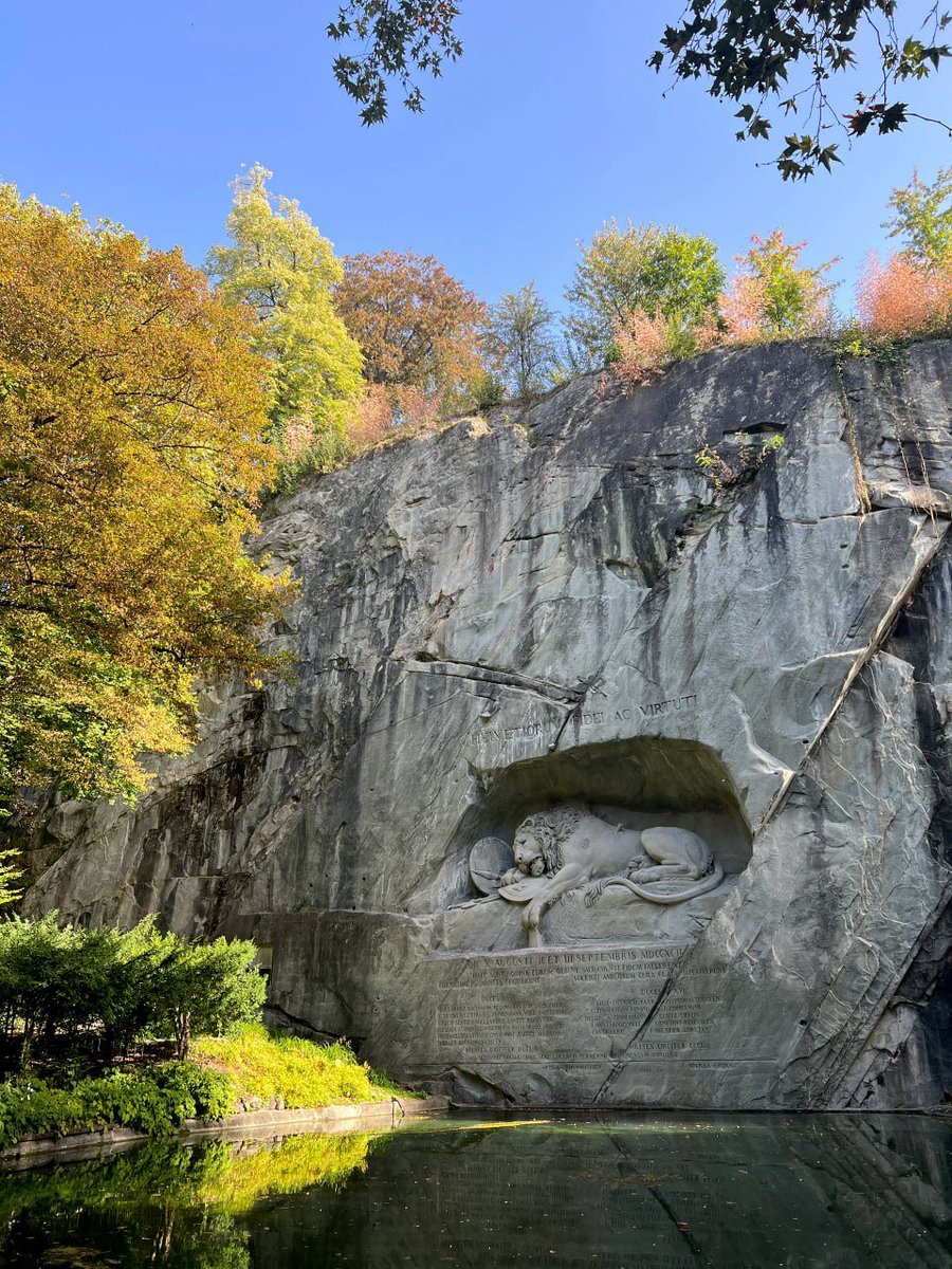 saimamemon313's tweet image. The scenery of a foreign country is beautiful and the culture of a foreign country is interesting