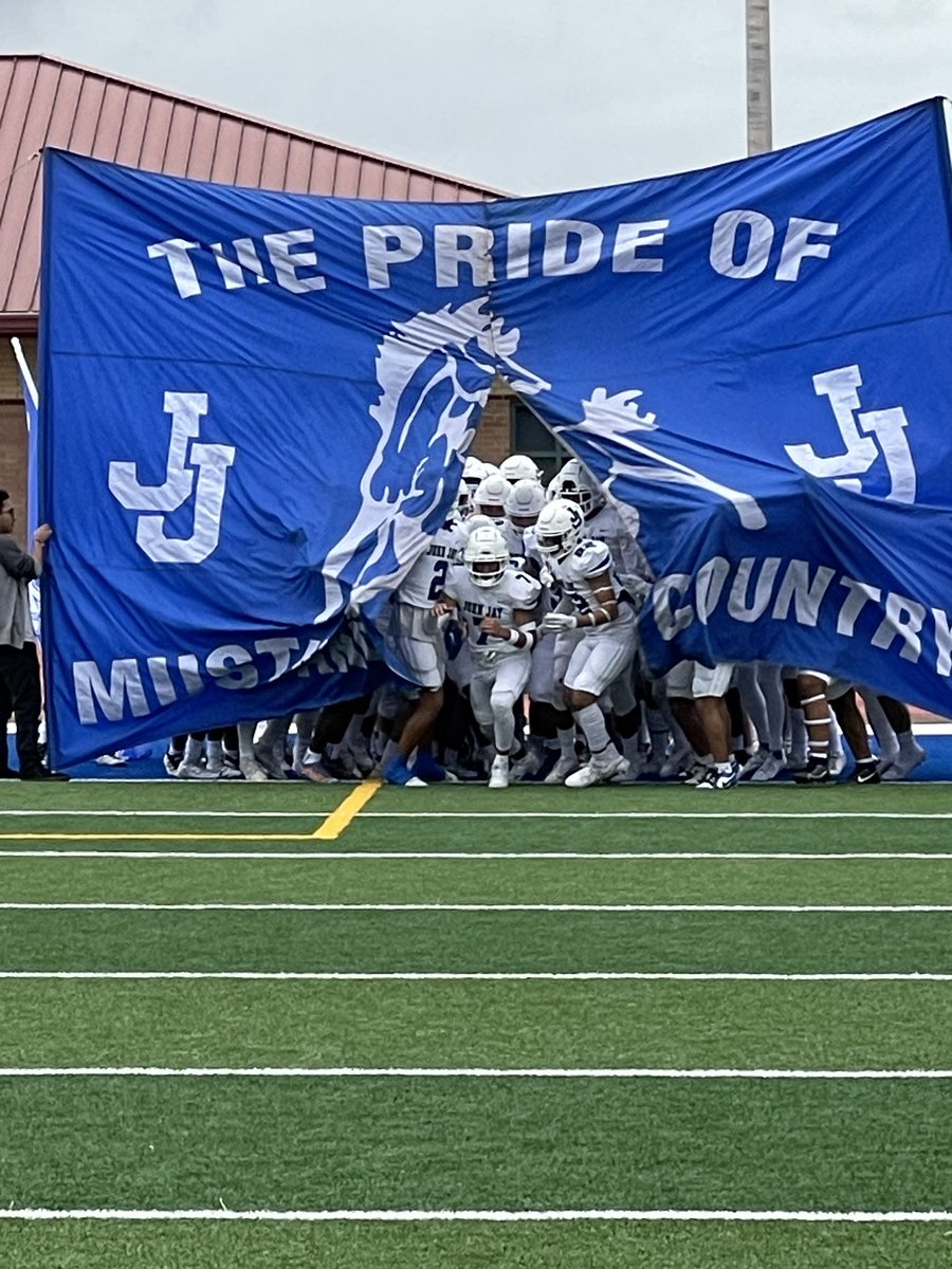 JayMustangFB's tweet image. What a great win for our community! #FAMILY #EAT #JohnJayProud @NISDJay @NISDJaySEA