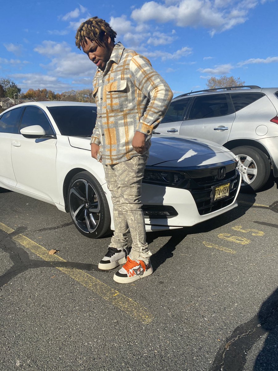 LoopsideNoCap's tweet image. 🫶🏽5️⃣❤️