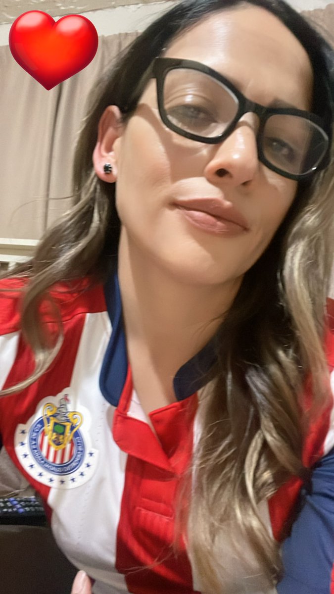 BeasLilia's tweet photo. Arriba las chivas ❤️🐐🤍🫶 

Vamos las @chivas 🔴⚪���🐐 https://t.co/aWTFbHlL7B