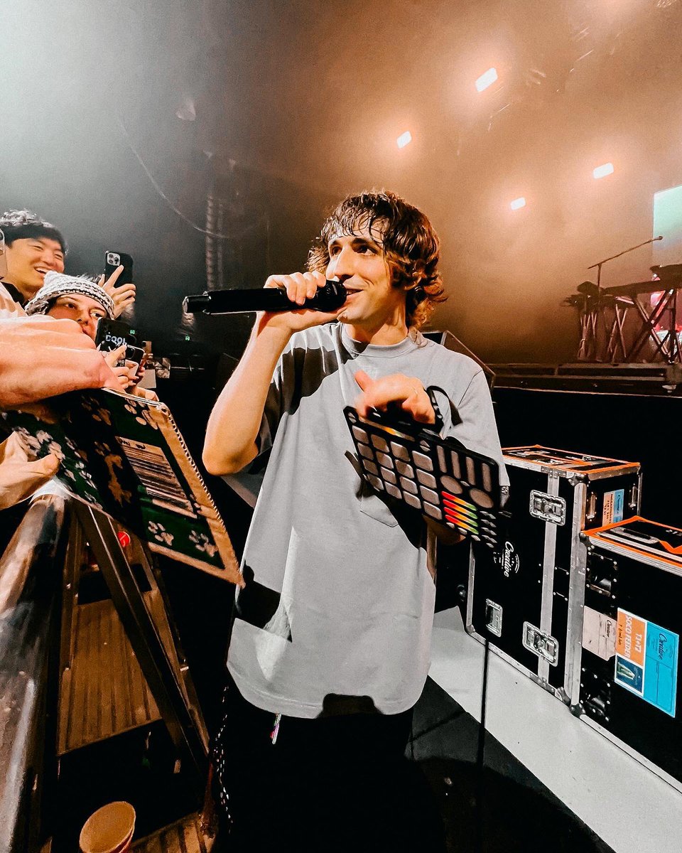 GendiGoXd's tweet photo. GENDI x @porterrobinson collab https://t.co/USt0EjcoMB