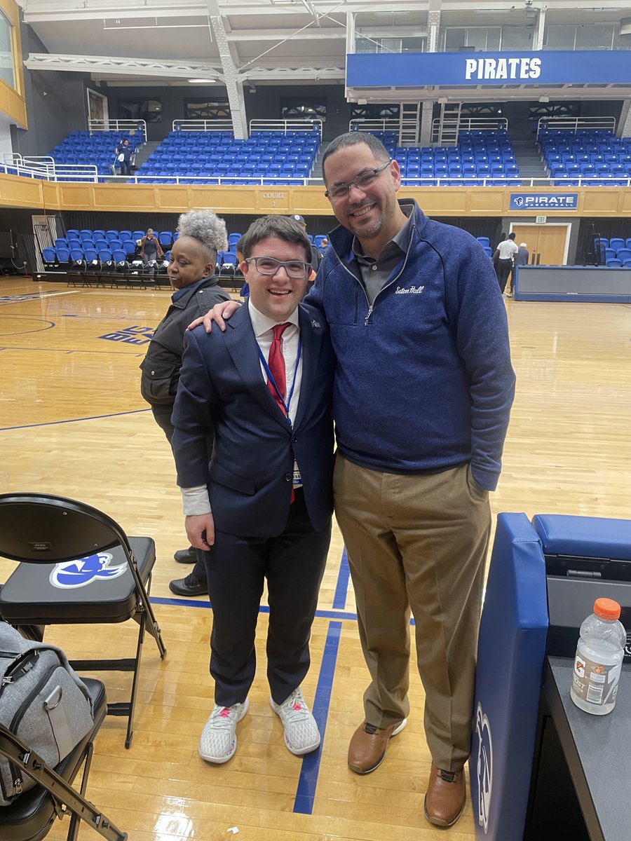 Today’s game at The Hall felt like a family reunion… <a href="/thomasmchen/">Thomas Chen</a> was the first SID I met when I was a sophomore in high school… here we are six years later!

Missing a pic with <a href="/PeterTLong/">Peter Long</a>!

The SHU crew is first class!