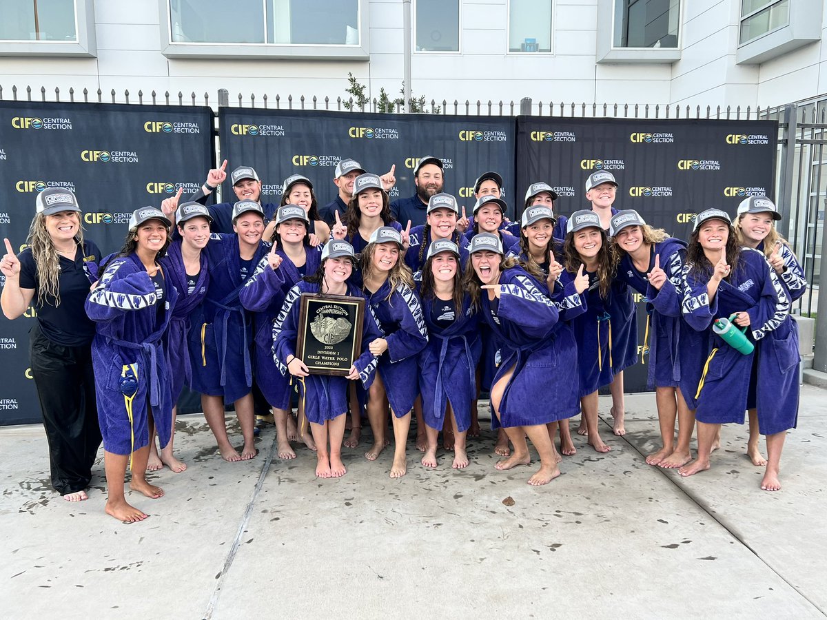 CifCentral's tweet photo. Congratulations to the Arroyo Grande girls water polo team, Division I champions with a 9-6 victory over Clovis. 🤽‍♀️👏🏆🎉 https://t.co/cVnWR5Ejn1