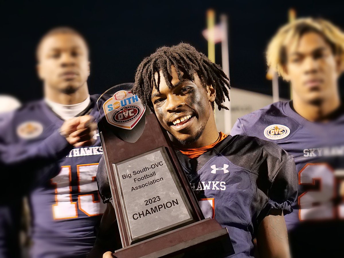 The__Bluebloods's tweet photo. UT Martin made history tonight as the Skyhawks secured the 3-Peat 🔥
2021💍🏆
2022💍🏆
2023💍🏆 https://t.co/QaG8u7xF5z