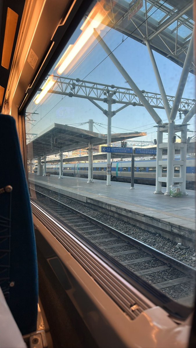 김다야 tweet media