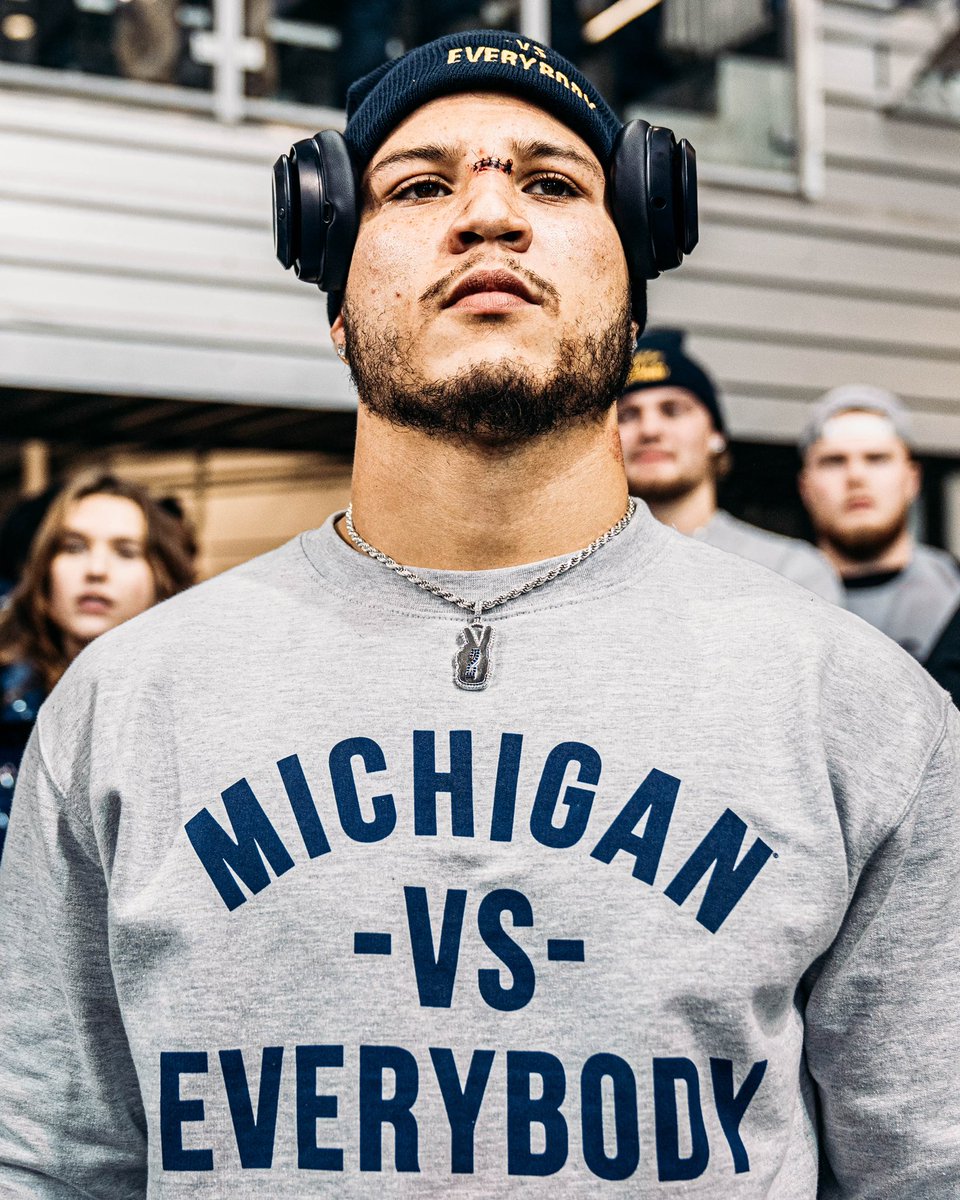 Michigan Hockey tweet media