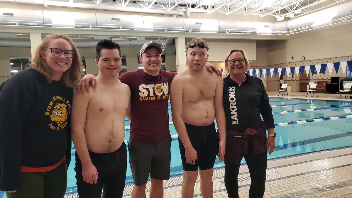 StowSwimDive's tweet photo. Special thanks to the families and swimmers of Summit Special Olympics Athletic Club for sharing the pool with us tonight for a stroke clinic. It was great to see our Alumni Andrew and Bobby and create great memories! @SMFSports https://t.co/sOo7fNOho7