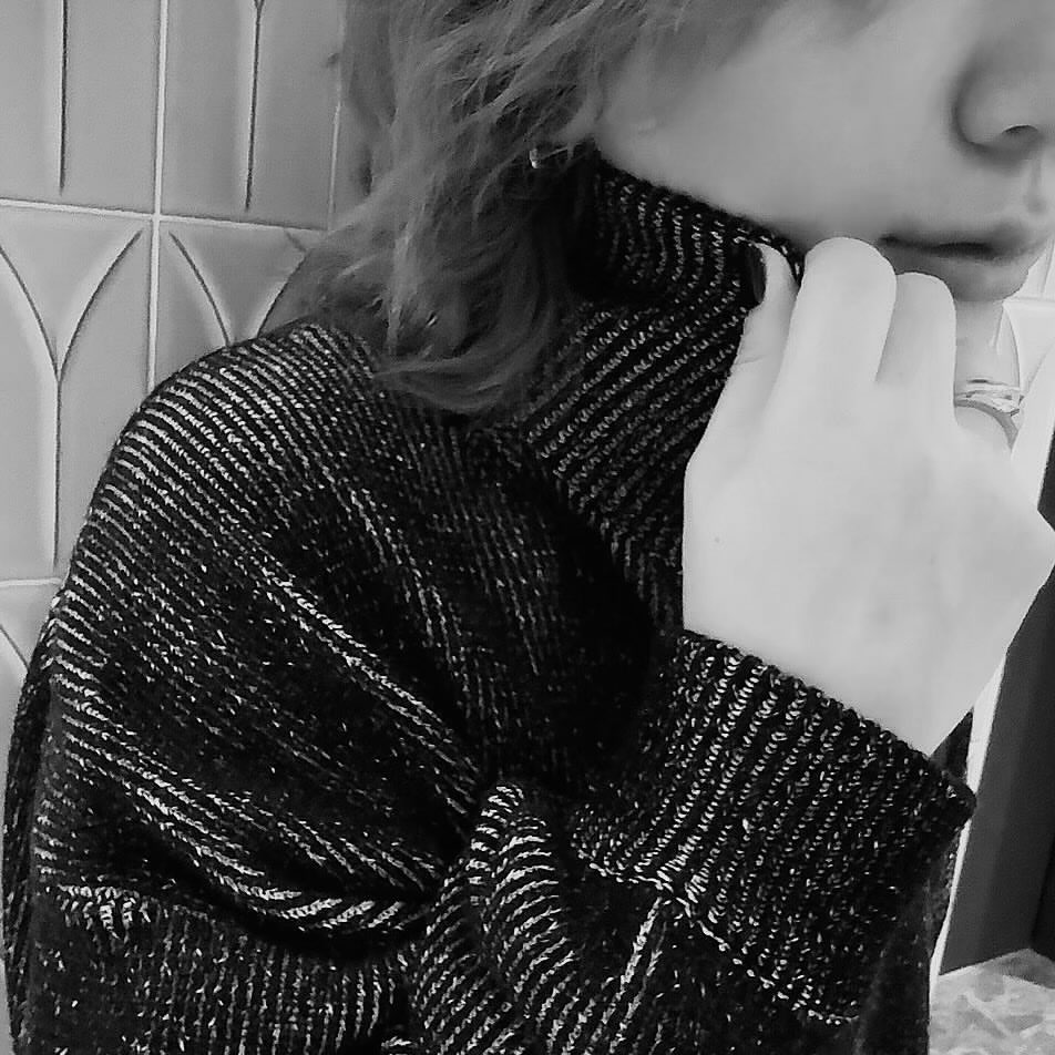 sixguns_japan's tweet photo. RUKI IG
【NIL DUE / NIL UN TOKYO】
@NDNU_TOKYO
ONLINE TOUR 23
ACT 10 “CON ANIMA”
@RUKItheGazettE
#HALFZIP #KNITPULLOVER
#ハーフジップ #プルオーバー
#MadetoOrderPoducts
November 6, 2023,Mon. 20:00 - November 13, 2023 , Mon.20:00(JST)
https://t.co/cHW52TgALX https://t.co/W3qP9em7ex