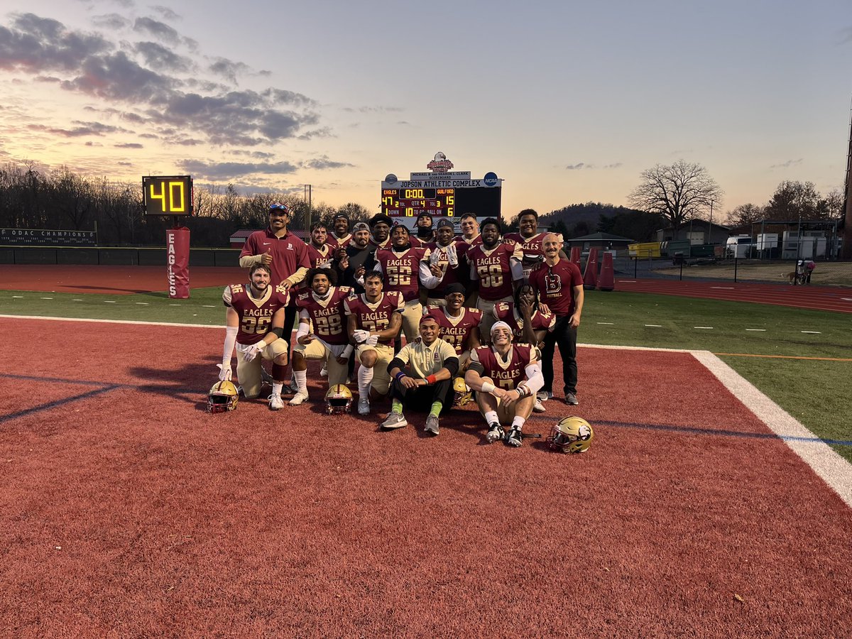 CoachGiancola's tweet photo. SUCCESS โผ๏ธ๐ฆ
Love this group. One more week together. MAKE IT MATTER!!! @BH2OFootball #BCdarksideD #ULTIMATE #AlwaysAnEagle https://t.co/8o3PZB77lR