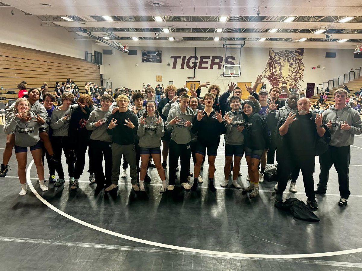 Great day of wrestling! Went 5-0 in the College Station Dual Tournament vs College Station, Conroe, Cy-Spring, Salado, and Colleyville Heritage. 
#RTL #RefuseToLose #ForTheREALDub 
<a href="/CoachJGlenn/">Jason L. Glenn M.Ed, CMAA, TAAC</a> <a href="/CoachTMiller18/">Trent Miller</a> <a href="/Willis_HS_TX/">Willis High School</a> <a href="/WillisSchools/">Willis ISD</a>