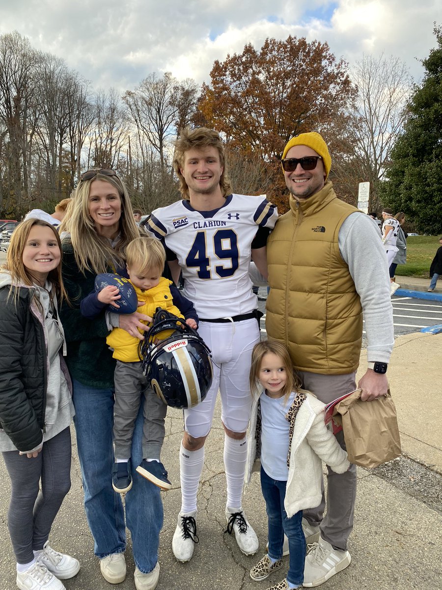 mishipp's tweet photo. This right here @ipp49 #family #clarionfootball so proud of your journey! #wingsup looking forward to next season Son! Love u https://t.co/PirYbO6EHz